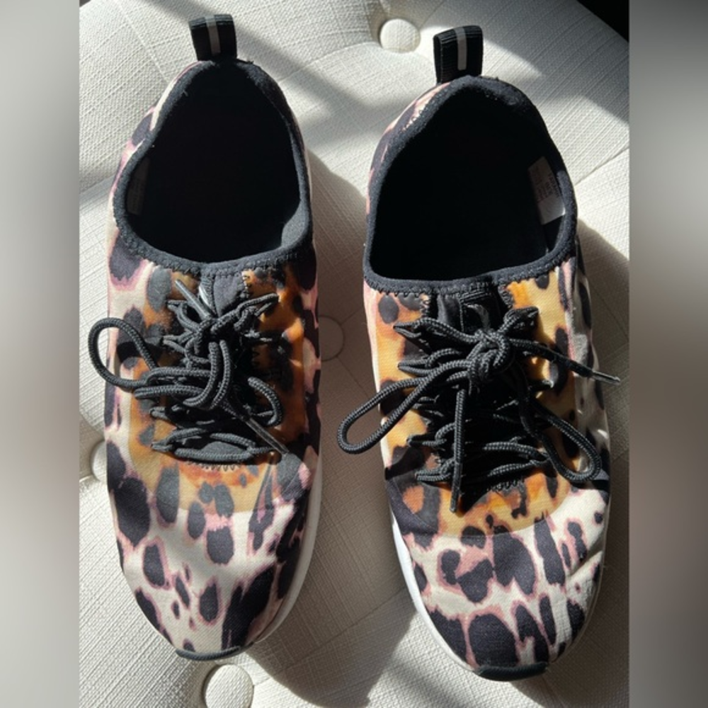 Jessica Simpson‎ JA-FARAHH Women Walking Shoes Leopard Jersey Dot 6 M